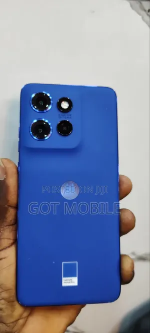 Motorola Edge 50 512 GB Blue