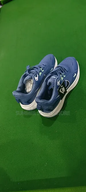 Running Shoes