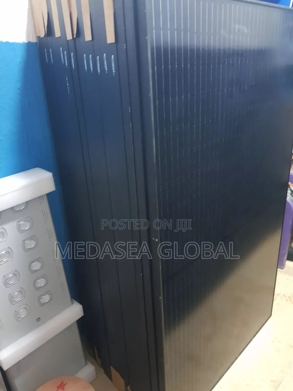 350watt Longi Solar Panels