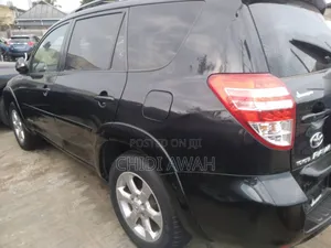 Toyota RAV4 2.5 Limited 2010 Black