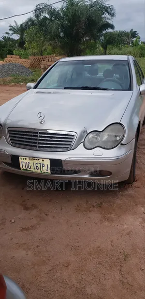 Mercedes-Benz C200 2003 Silver