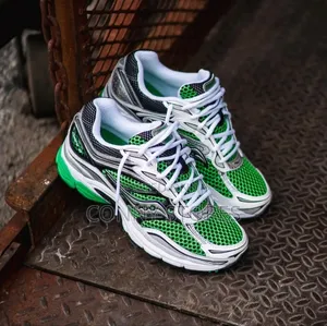 Premium Saucony Progrid Omni 9 (Green/Silver
