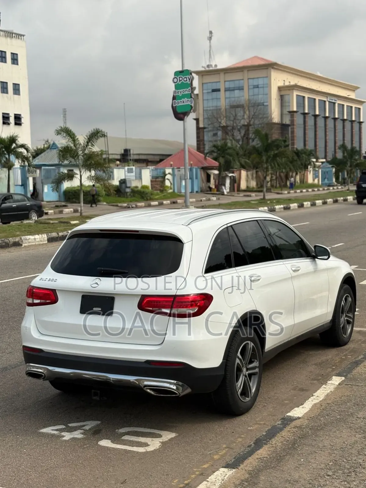 Mercedes-Benz GLC-Class 2016 White