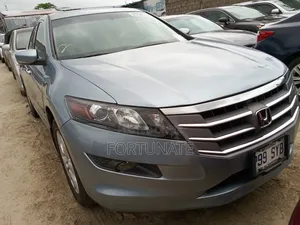 Honda Accord Crosstour 2010 Green