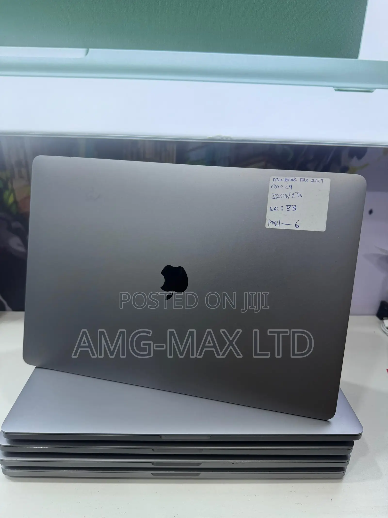 Laptop Apple MacBook Pro 2019 32GB Intel Core I9 SSD 1T