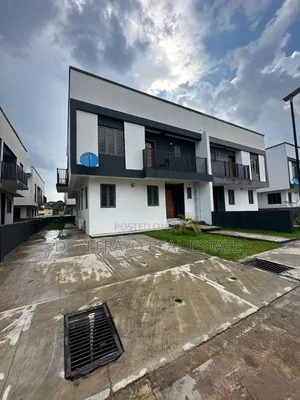 4bdrm Duplex in Jericho Estate for sale