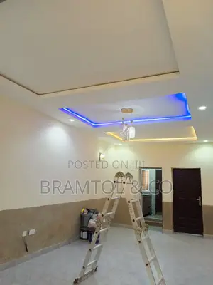 2bdrm Block of Flats in Idu Industrial for rent