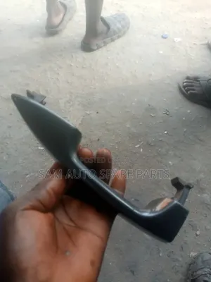 Toyota Corolla 2014 Model Door Handle Front Left