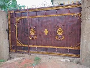 Roling Gate