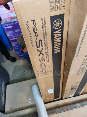PSR Sx 600 Yamaha Keyboard