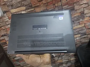 Laptop Dell Latitude 7300 8GB Intel Core I5 SSD 256GB