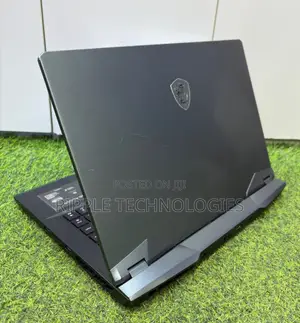 Laptop MSI GE66 Raider 16GB Intel Core i7 SSD 1T