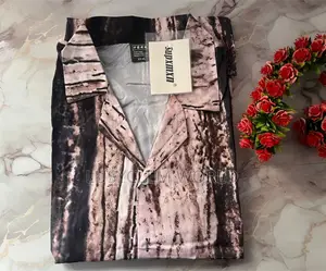 Photo - Luxury Vintage Colar Tshirt