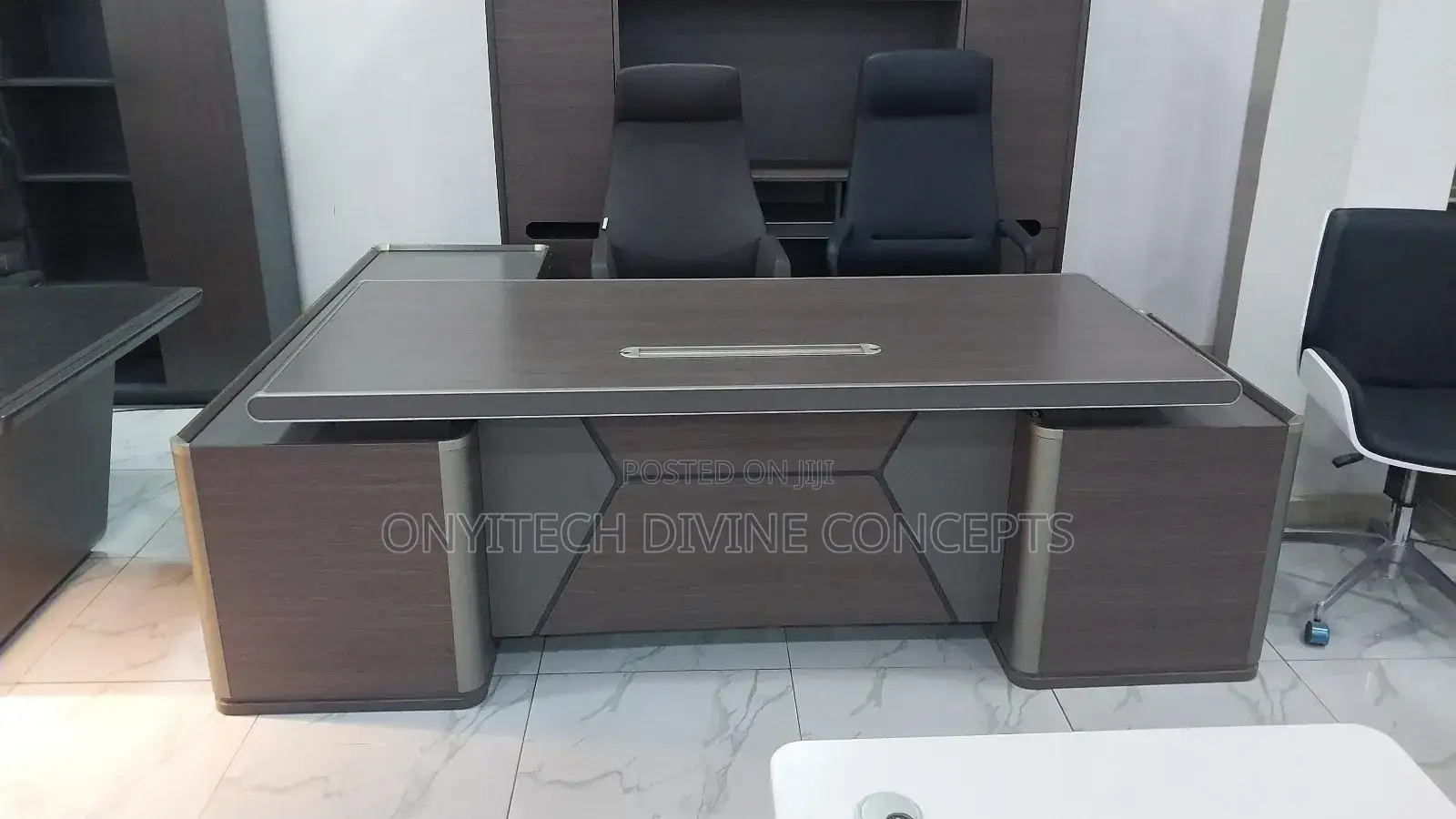 2.4m Boss Office Table L Shape