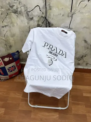 Photo - Luxury Italian D4 Prada T-Shirt