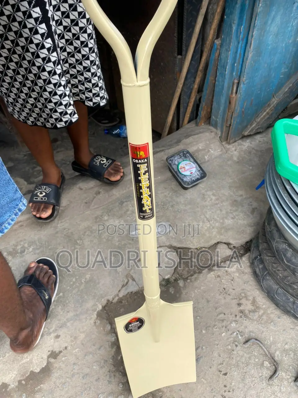Normal Size Shovel