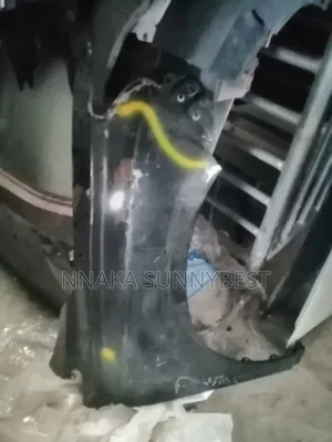 Fender Lexus Rx350 2015 Model. Right Side