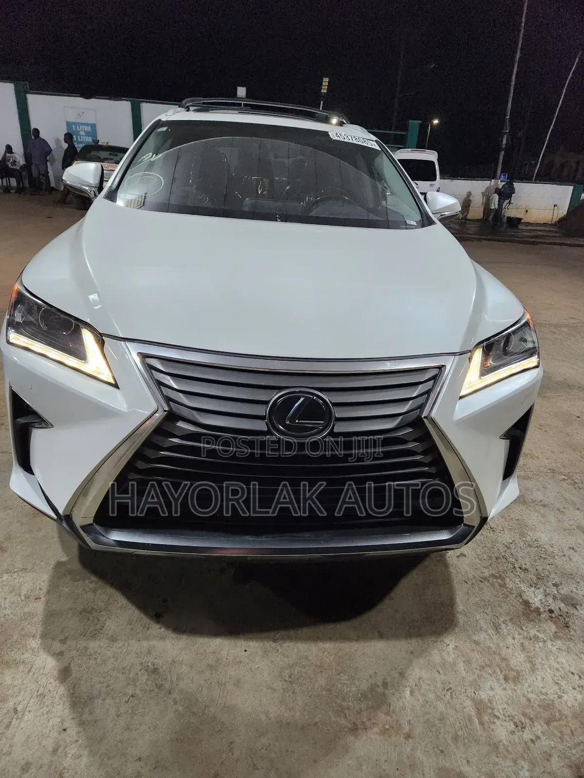 Lexus RX 350 AWD 2017 White