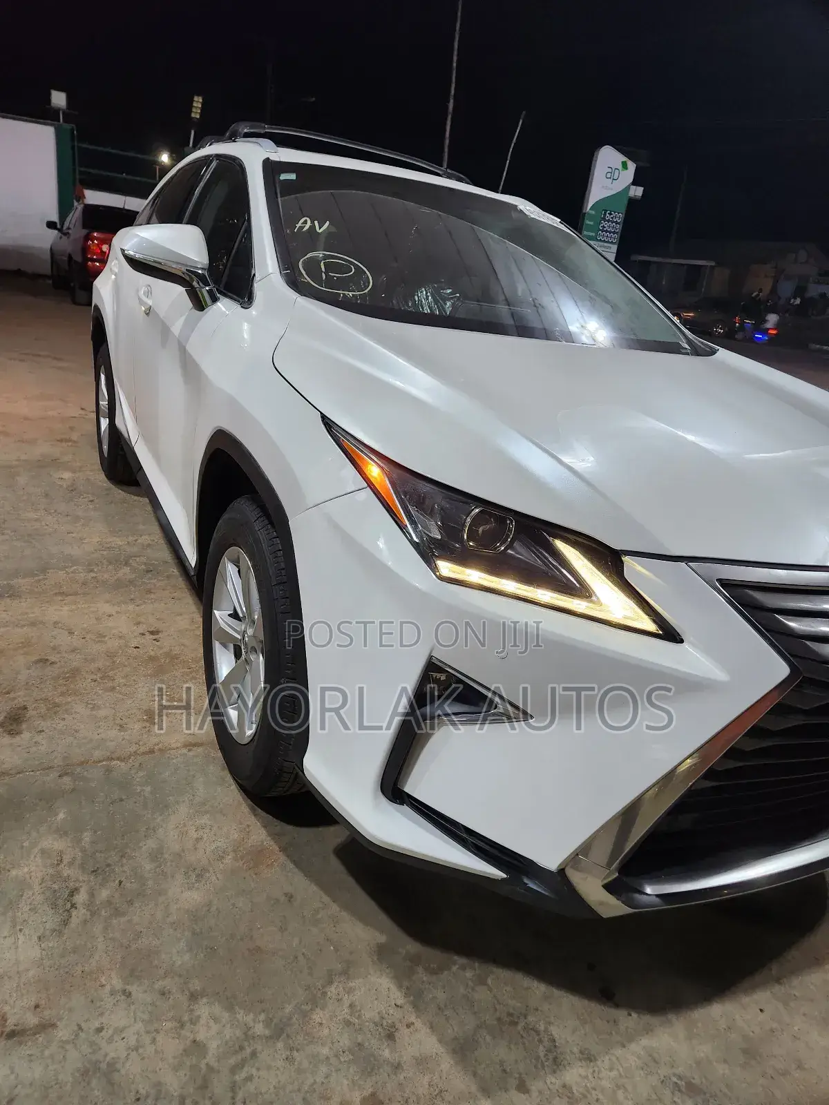 Lexus RX 350 AWD 2017 White