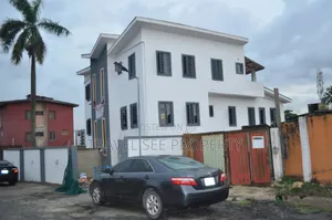 5bdrm Duplex in Ikeja Akora Villl for sale