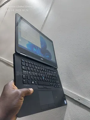 Laptop Dell Latitude 14 E7470 16GB Intel Core i7 SSD 256GB