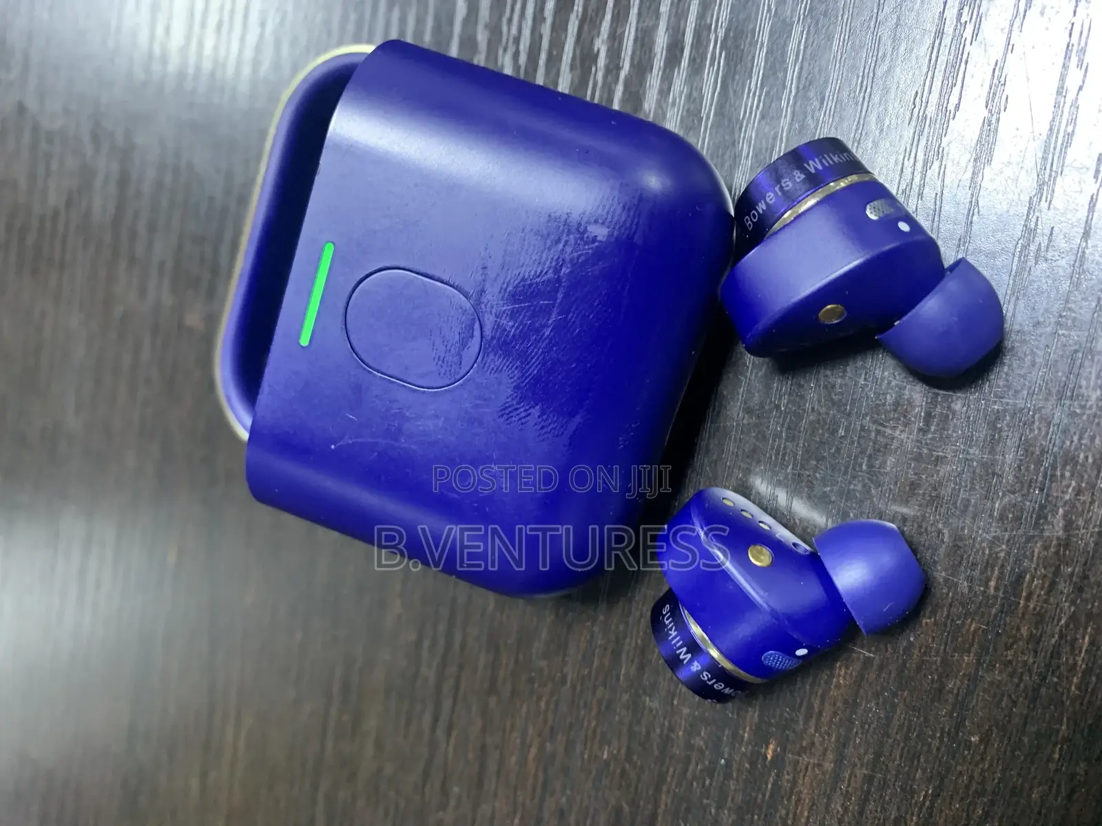 Bowers Wilkins Pi7 S2 True Wireless Earbuds.