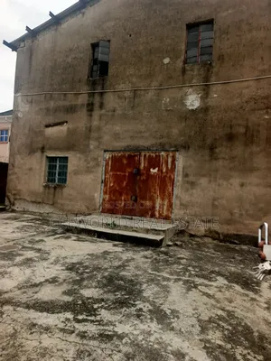 800sqm Warehouse Available at Oluyole Estate