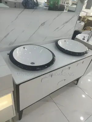 Perla Double Cabinet With Led Mirror