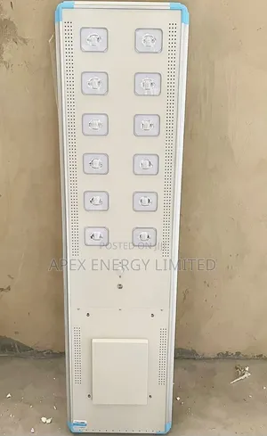 Cworth 100w Solar Street Light 12eyes.