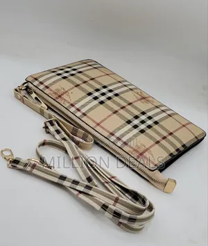 Stylish Classic Leather Men’S Luxury Wristlet Bag