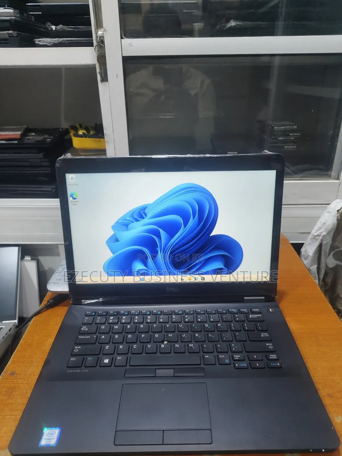 Laptop Dell Latitude E7470 8GB Intel Core I5 SSD 256GB