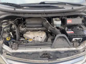 Toyota Previa 2025 Silver