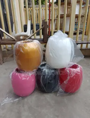 40cm Fiberglass Flower Vase Available in Different Colo