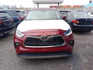 Toyota Highlander Platinum 2021 Red