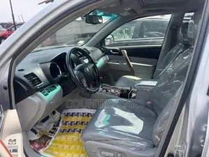 Toyota Highlander Limited 2010 Silver