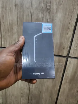 New Samsung Galaxy S25 256 GB Gray