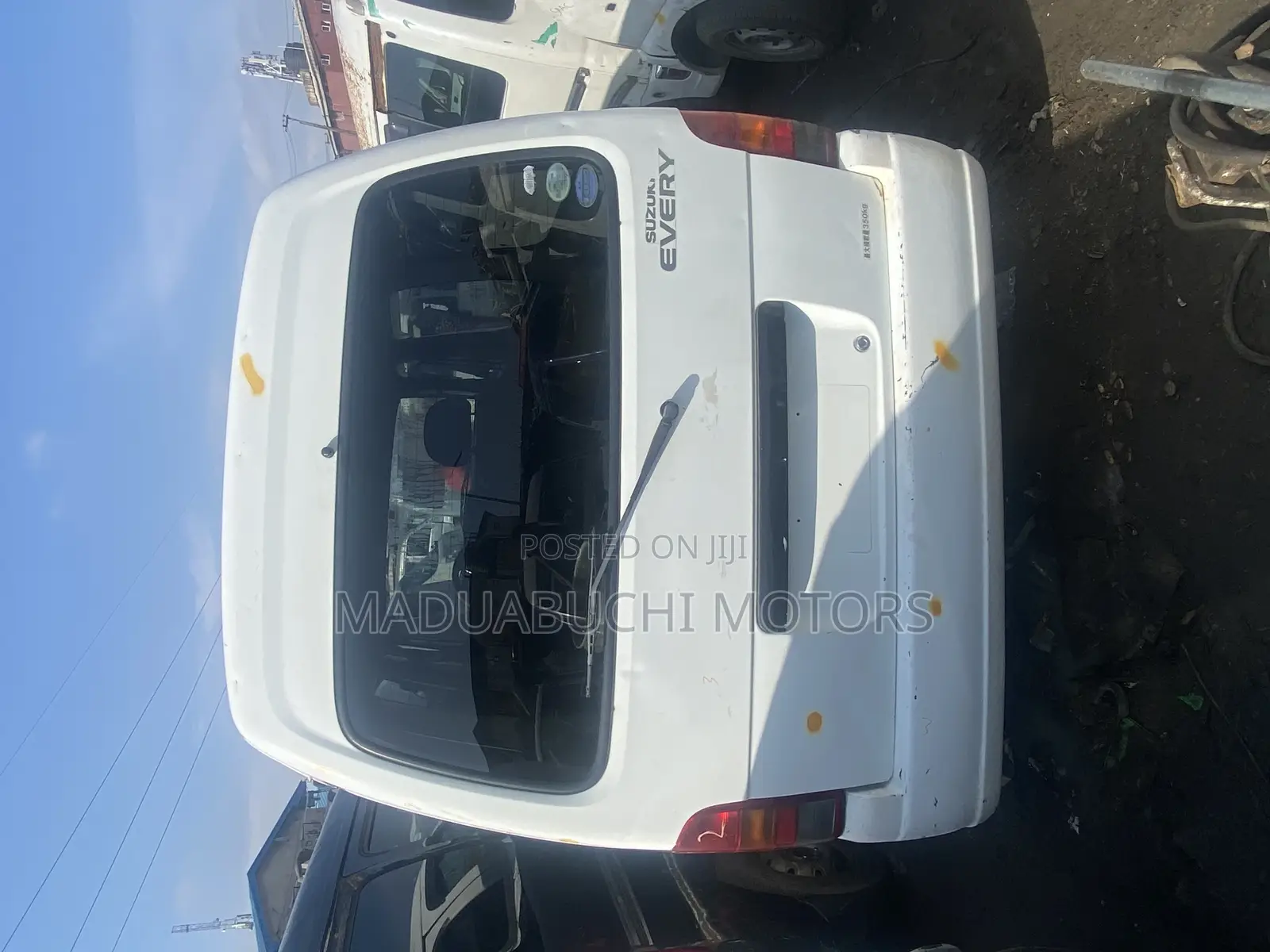 Suzuki Every 2005 White