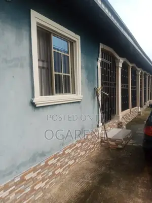 4bdrm Room & Parlour in Benin City for rent