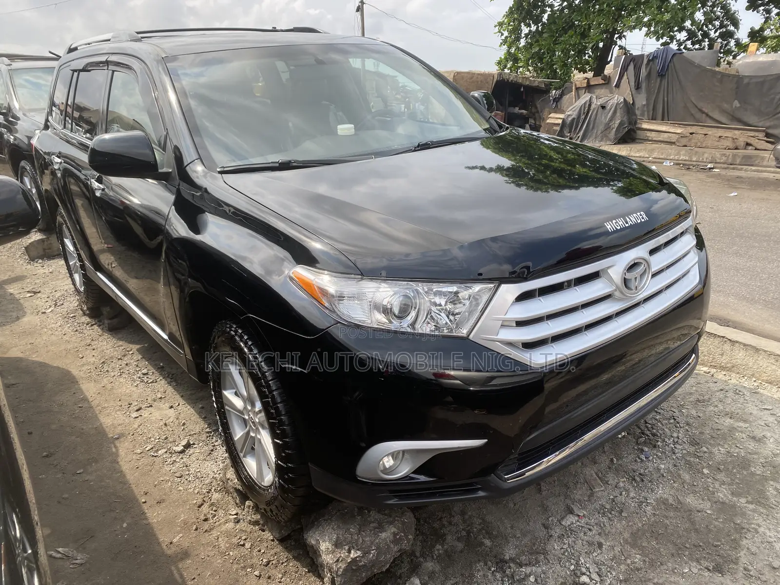 Toyota Highlander SE 2012 Black