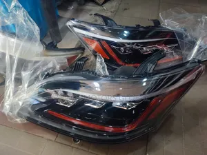 Set of Head Light Es350 3touch Upgrade. From 2008 Upwards