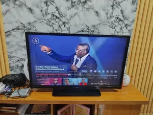Bush 32inches Smart Tv