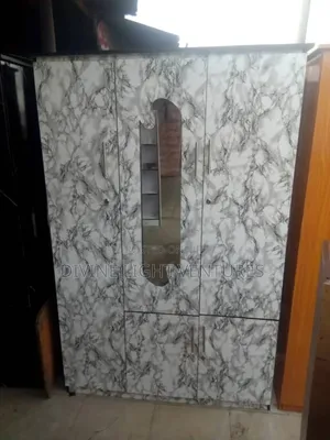 Extra Ordinary Design Wardrobe