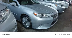 Lexus ES 2015 Silver