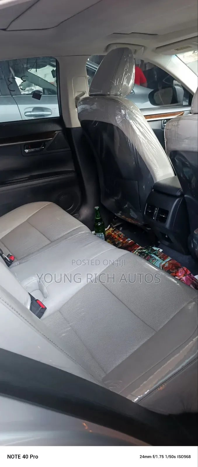 Lexus ES 2015 Silver