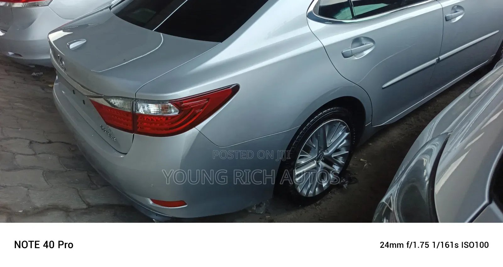 Lexus ES 2015 Silver