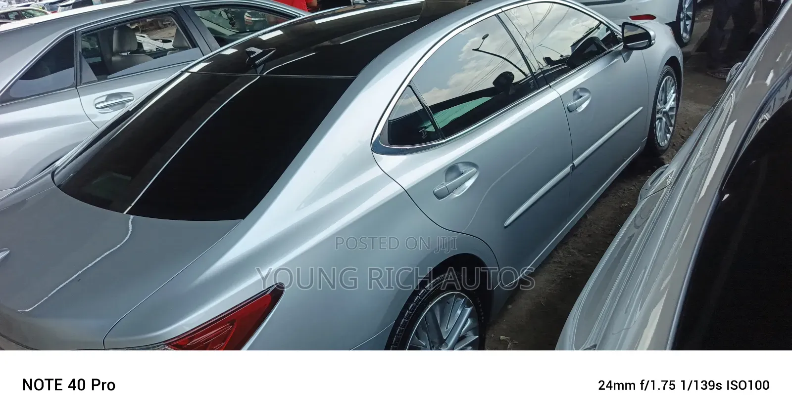 Lexus ES 2015 Silver