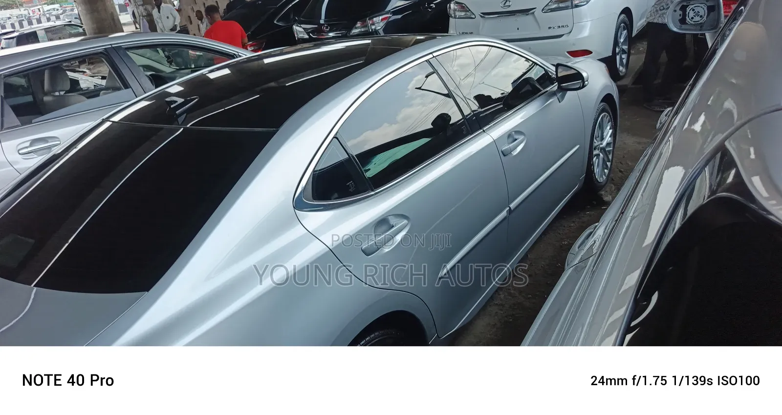 Lexus ES 2015 Silver