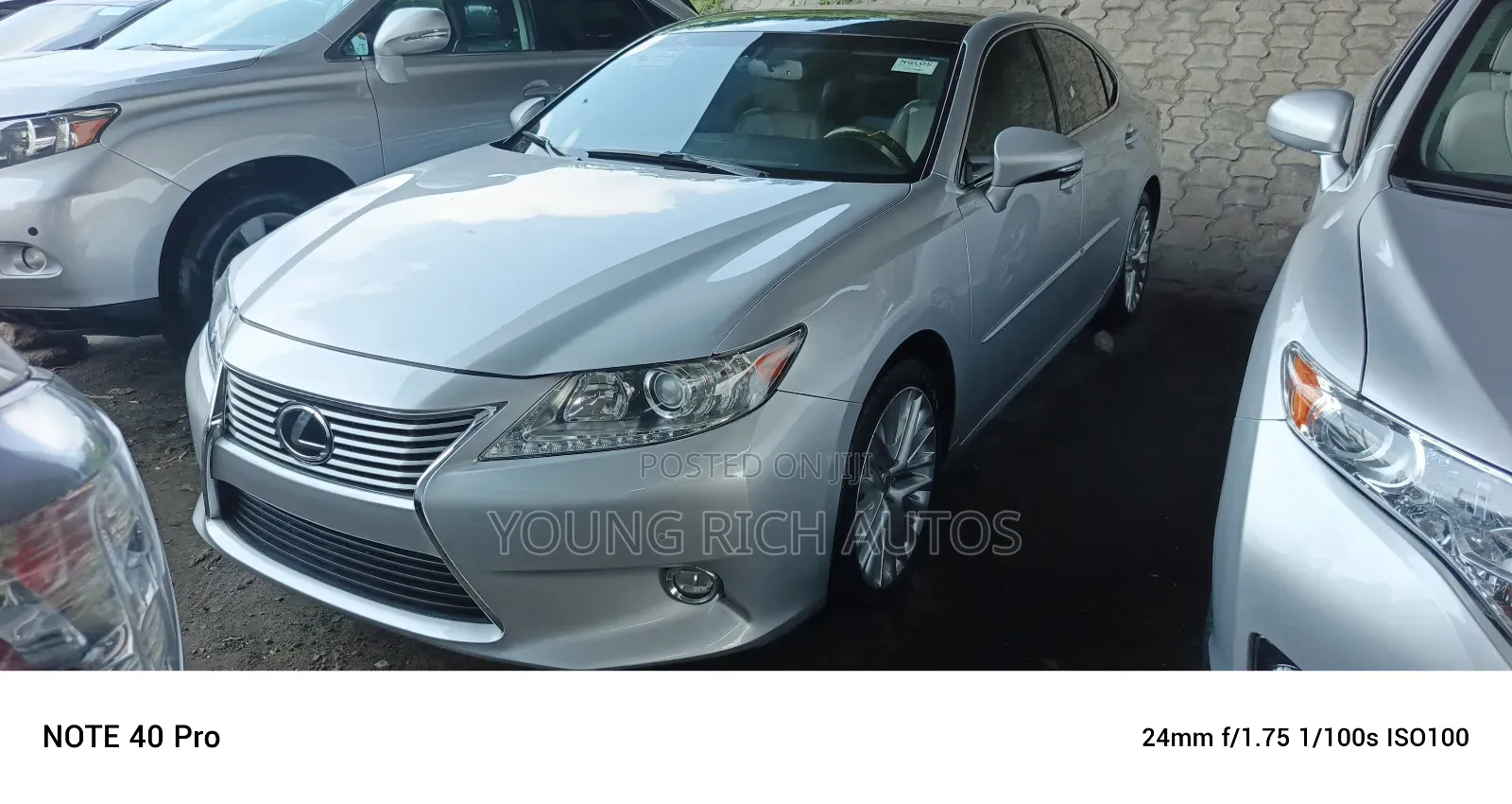 Lexus ES 2015 Silver