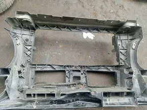 Front Cut/Radiator Support
