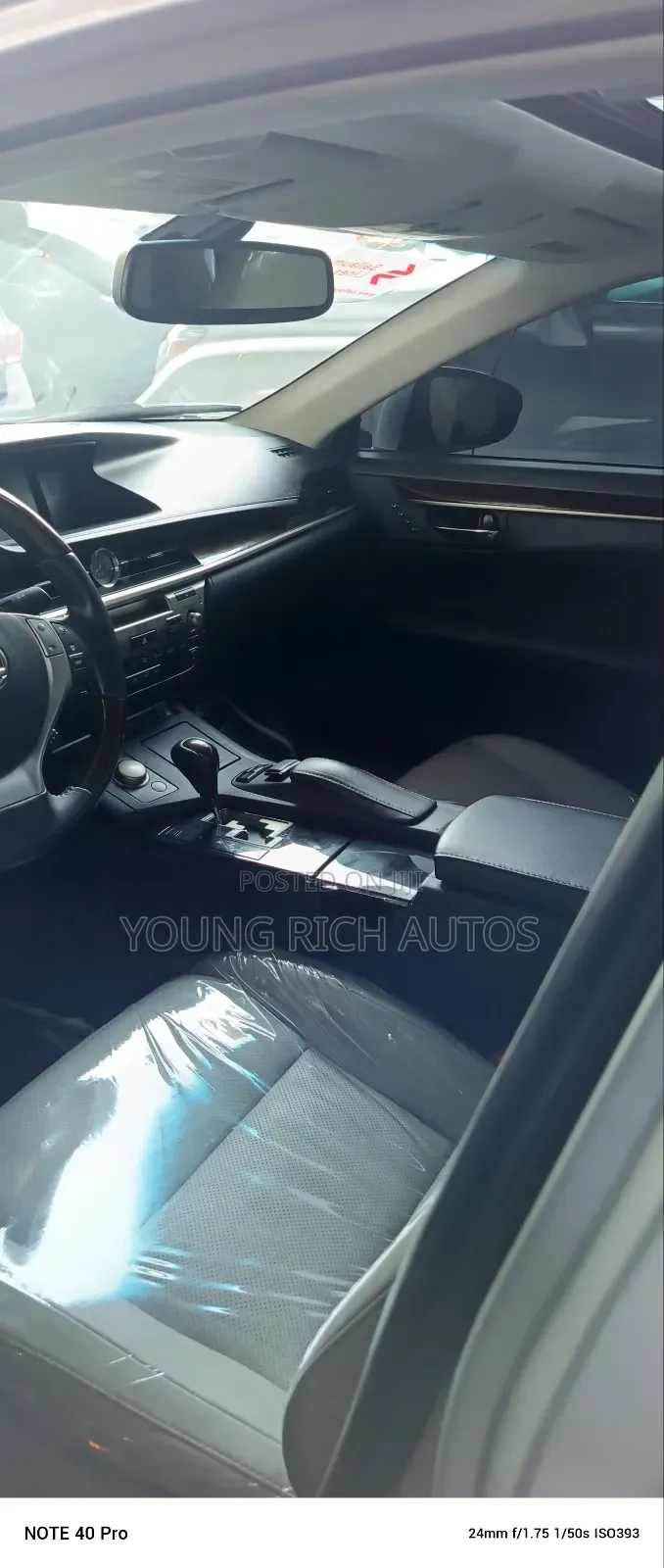 Lexus ES 2015 Silver